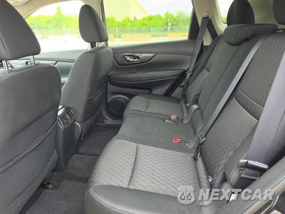 2019 Nissan Rogue SV - zdjęcie 13 z 26 - miniatura