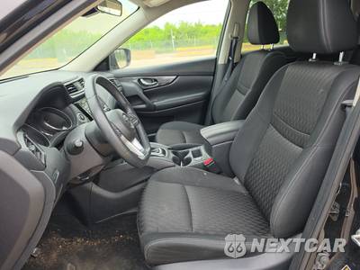 2019 Nissan Rogue SV - zdjęcie 7 z 26 - miniatura