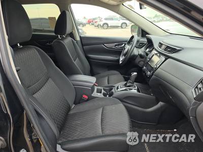 2019 Nissan Rogue SV - zdjęcie 8 z 26 - miniatura