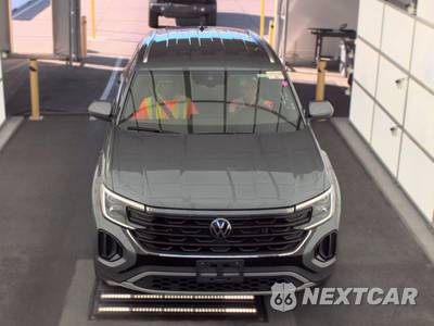 2025 Volkswagen Atlas Cross Sport 2.0T SE w/Technology - zdjęcie 2 z 27 - miniatura
