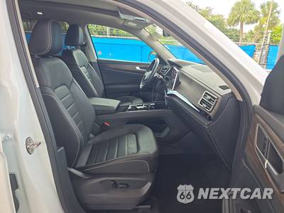 2025 Volkswagen Atlas 2.0T SEL - zdjęcie 8 z 22 - miniatura