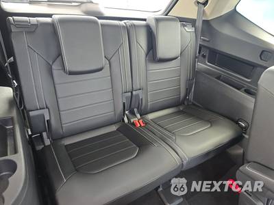2025 Volkswagen Atlas 2.0T SEL - zdjęcie 14 z 22 - miniatura