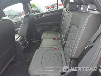 2025 Volkswagen Atlas Cross Sport 2.0T SE w/Technology - zdjęcie 13 z 28 - miniatura