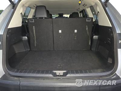2025 Toyota Grand Highlander XLE - zdjęcie 17 z 24 - miniatura
