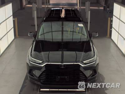 2025 Toyota Grand Highlander XLE - zdjęcie 2 z 28 - miniatura