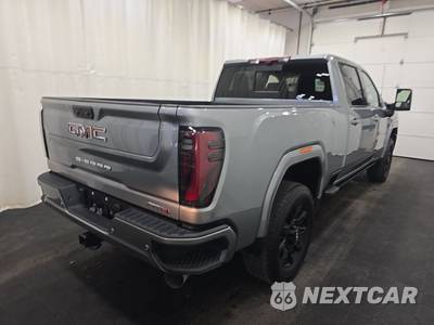 2024 GMC Sierra 2500HD AT4 Crew Cab Medium Bed - zdjęcie 4 z 25 - miniatura