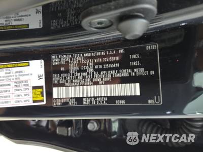 2026 Toyota Corolla Cross XLE - zdjęcie 14 z 24 - miniatura