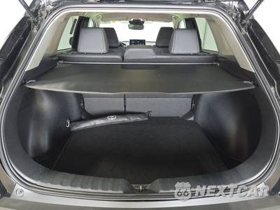 2026 Toyota Corolla Cross XLE - zdjęcie 16 z 24 - miniatura