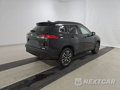 2026 Toyota Corolla Cross XLE - zdjęcie 4 z 24 - miniatura