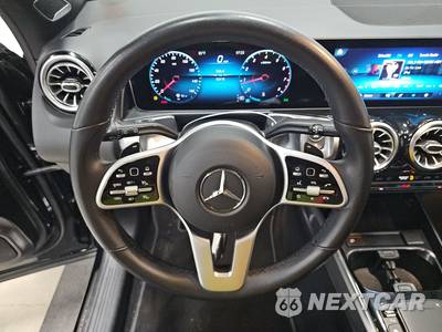 2021 Mercedes-Benz GLB 250 - zdjęcie 10 z 27 - miniatura