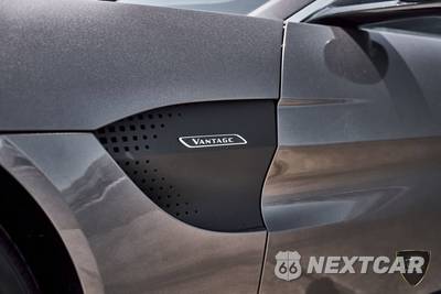 2021 Aston Martin Vantage Coupe - zdjęcie 14 z 88 - miniatura