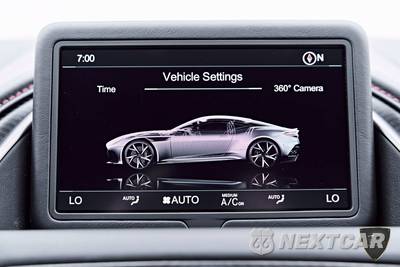 2021 Aston Martin DBS Superleggera Coupe - zdjęcie 77 z 85 - miniatura