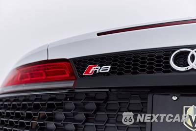 2022 Audi R8 Spyder V10 Convertible - zdjęcie 38 z 85 - miniatura