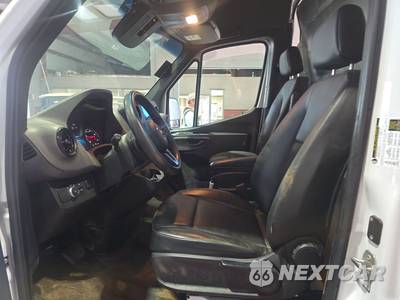 2023 Mercedes-Benz Sprinter 2500 Cargo Van High Roof 170.0" WB - zdjęcie 7 z 22 - miniatura