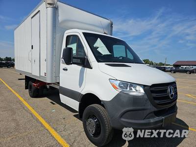 2024 Mercedes-Benz Sprinter 3500XD Cab Chassis DRW 170.0" WB - zdjęcie 3 z 21 - miniatura