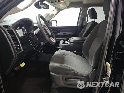 2022 Ram 1500 Classic Express Extended Cab Medium Bed - zdjęcie 7 z 29 - miniatura