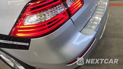 2014 Mercedes-Benz ML 350 - zdjęcie 34 z 35 - miniatura