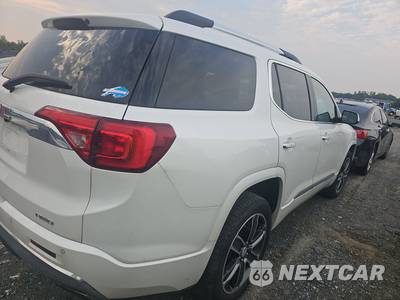 2017 GMC Acadia Denali 5SA - zdjęcie 4 z 20 - miniatura