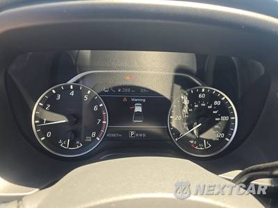 2023 Nissan TITAN SV Crew Cab Short Bed - zdjęcie 12 z 23 - miniatura