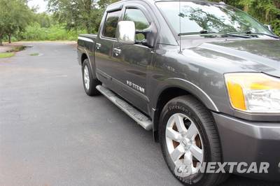 2008 Nissan TITAN LE Crew Cab Short Bed - zdjęcie 8 z 48 - miniatura