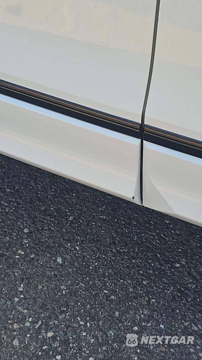 2022 Volkswagen Tiguan SE R-Line Black - zdjęcie 26 z 35 - miniatura