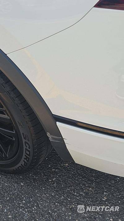 2022 Volkswagen Tiguan SE R-Line Black - zdjęcie 30 z 35 - miniatura