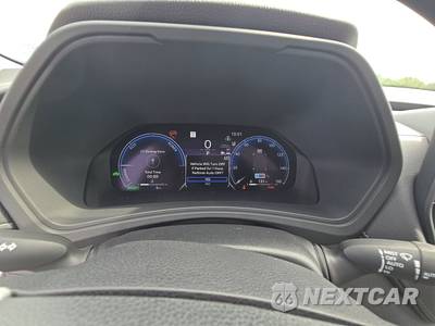 2026 Toyota Grand Highlander Hybrid Limited - zdjęcie 18 z 26 - miniatura