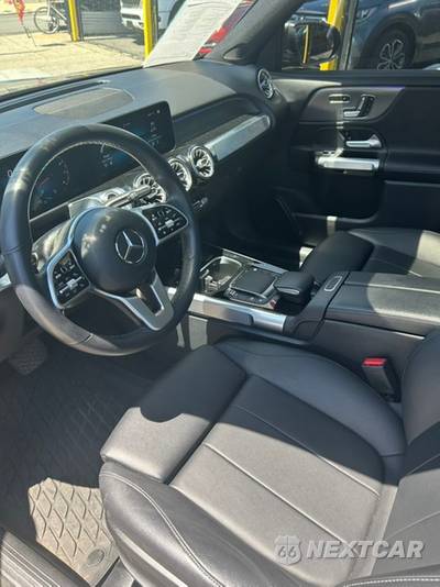 2021 Mercedes-Benz GLB 250 4MATIC - zdjęcie 23 z 40 - miniatura