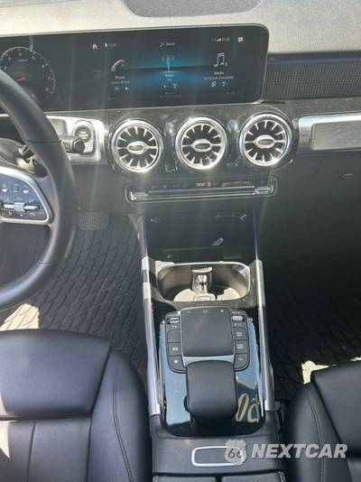 2021 Mercedes-Benz GLB 250 4MATIC - zdjęcie 17 z 40 - miniatura