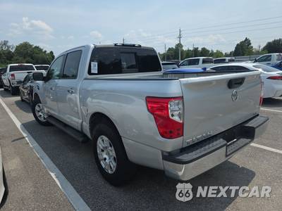 2017 Nissan TITAN SV Crew Cab Short Bed - zdjęcie 6 z 33 - miniatura