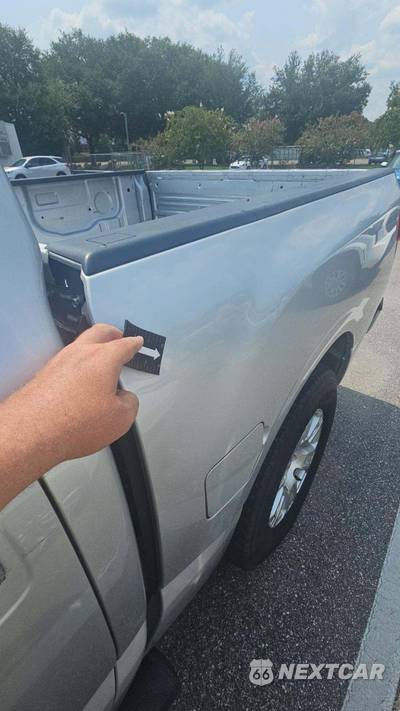 2017 Nissan TITAN SV Crew Cab Short Bed - zdjęcie 26 z 33 - miniatura