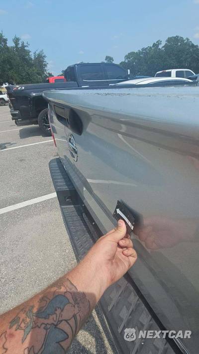 2017 Nissan TITAN SV Crew Cab Short Bed - zdjęcie 33 z 33 - miniatura