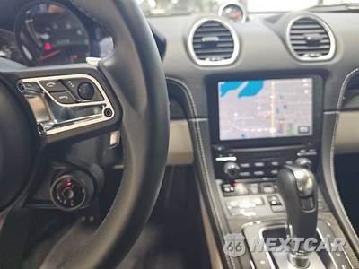2023 Porsche 718 Cayman GTS 4.0 - zdjęcie 11 z 17 - miniatura