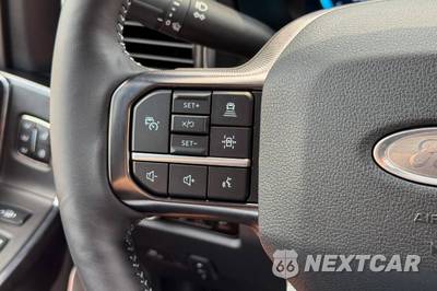 2026 Ford Super Duty F-350 Platinum Crew Cab Medium Bed - zdjęcie 39 z 50 - miniatura