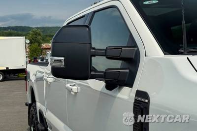 2026 Ford Super Duty F-350 Platinum Crew Cab Medium Bed - zdjęcie 10 z 50 - miniatura