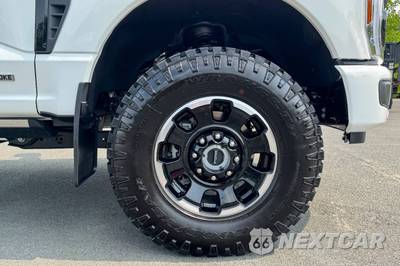 2026 Ford Super Duty F-350 Platinum Crew Cab Medium Bed - zdjęcie 13 z 50 - miniatura