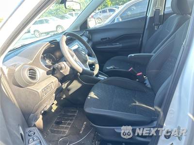 2021 Nissan Kicks S - zdjęcie 9 z 17 - miniatura