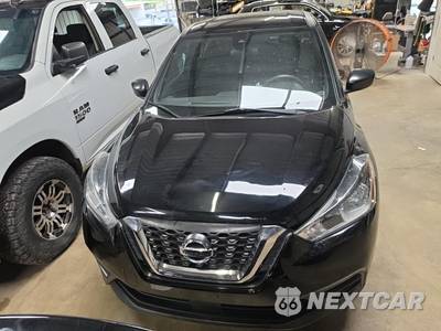 2020 Nissan Kicks S - zdjęcie 2 z 18 - miniatura