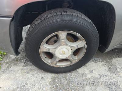 2007 Chevrolet TrailBlazer LS - zdjęcie 8 z 27 - miniatura