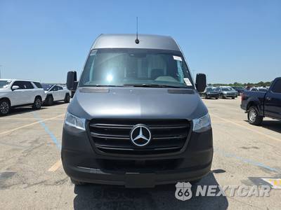 2021 Mercedes-Benz Sprinter 4500 Cargo Van DRW High Roof 170.0" WB - zdjęcie 2 z 35 - miniatura
