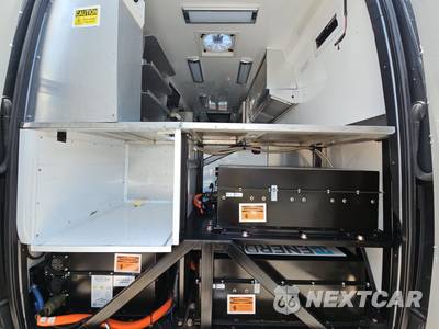 2021 Mercedes-Benz Sprinter 4500 Cargo Van DRW High Roof 170.0" WB - zdjęcie 15 z 35 - miniatura