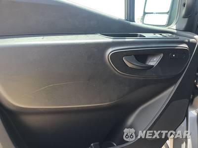 2021 Mercedes-Benz Sprinter 4500 Cargo Van DRW High Roof 170.0" WB - zdjęcie 9 z 35 - miniatura