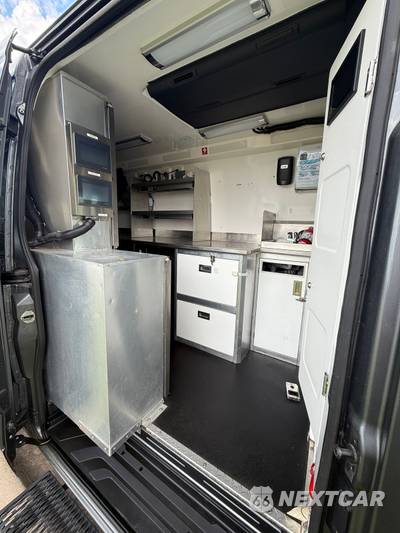 2021 Mercedes-Benz Sprinter 4500 Cargo Van DRW High Roof 170.0" WB - zdjęcie 17 z 35 - miniatura