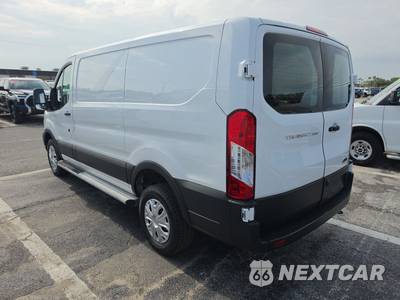 2025 Ford Transit 250 Cargo Van Low Roof 130.0" WB - zdjęcie 6 z 33 - miniatura