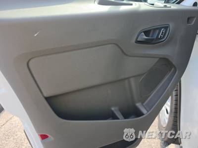 2025 Ford Transit 250 Cargo Van Low Roof 130.0" WB - zdjęcie 9 z 33 - miniatura