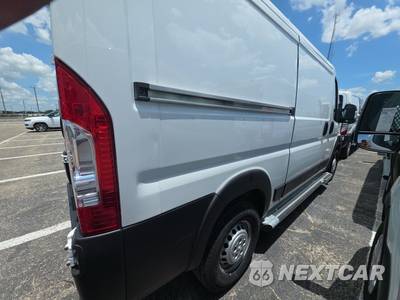 2025 Ram ProMaster 2500 Cargo Van Tradesman w/Passenger Seat Low Roof 136.0" WB - zdjęcie 4 z 24 - miniatura