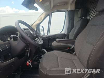 2025 Ram ProMaster 2500 Cargo Van Tradesman w/Passenger Seat Low Roof 136.0" WB - zdjęcie 7 z 24 - miniatura