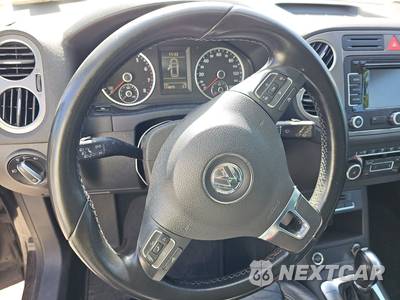 2011 Volkswagen Tiguan Comfortline - zdjęcie 10 z 40 - miniatura
