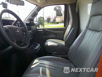 2024 GMC Savana 3500 Cutaway 1WT DRW - zdjęcie 27 z 36 - miniatura