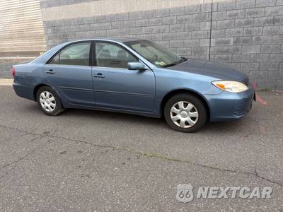 2002 Toyota Camry LE - zdjęcie 32 z 38 - miniatura